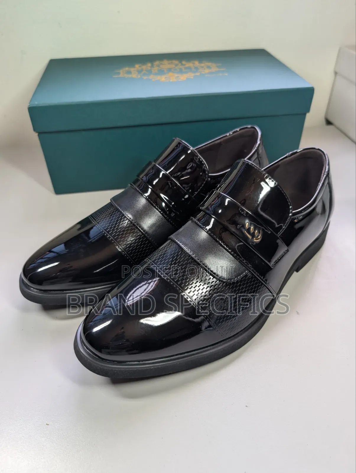 Men’s Black Glossy Formal Dress Shoes – Office, Wedding & Church Shoes