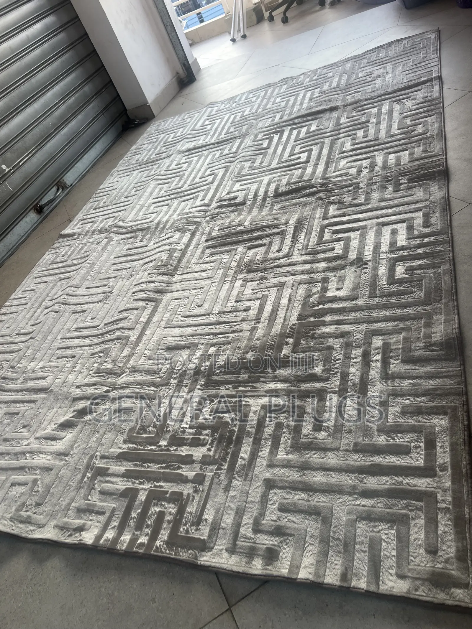A Grand Upgrade Awaits ;Fluffy Fur Carpet Biggest Size (200x300