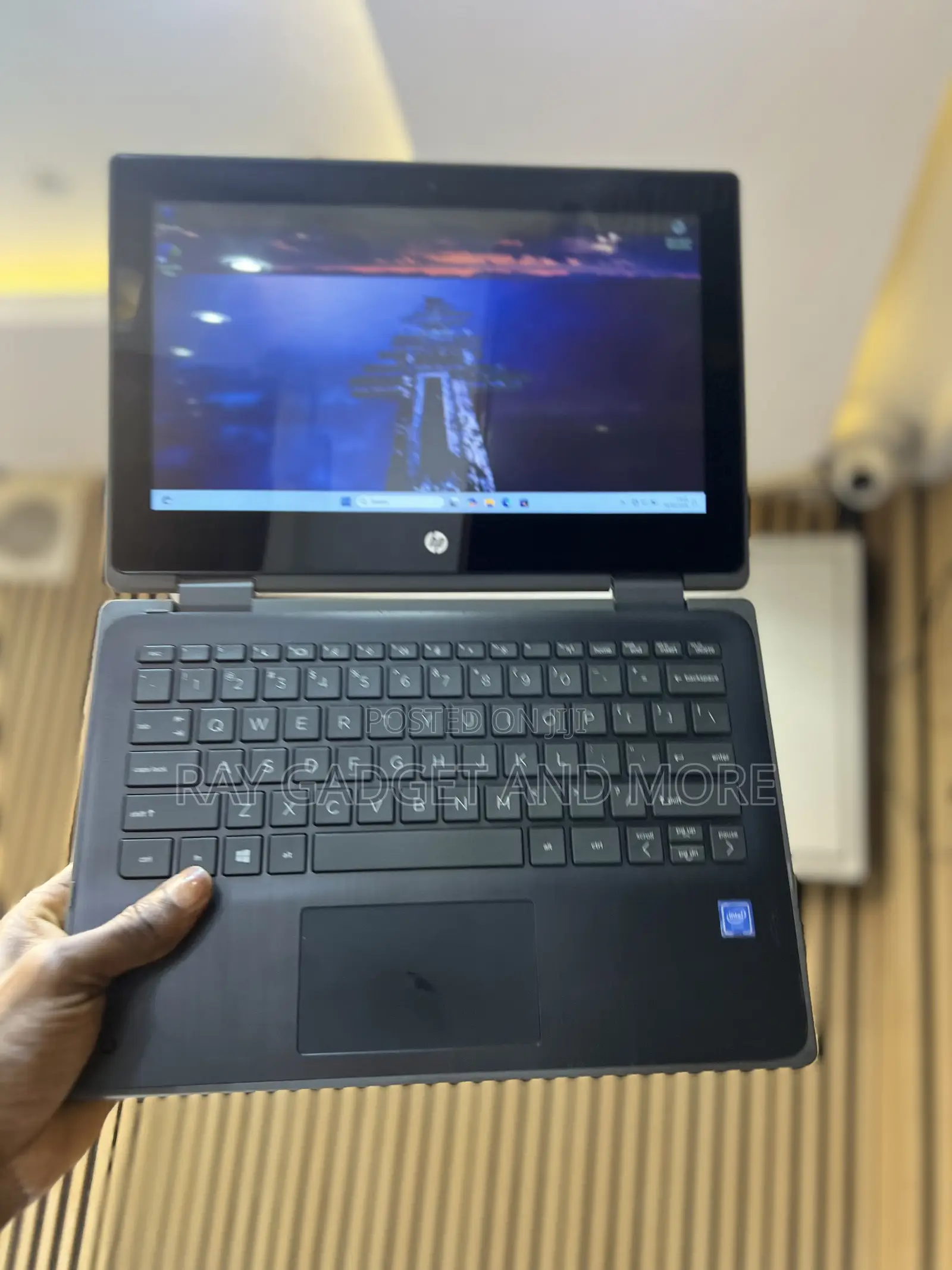 Laptop HP ProBook 11 X360 4GB Intel Celeron SSD 128GB