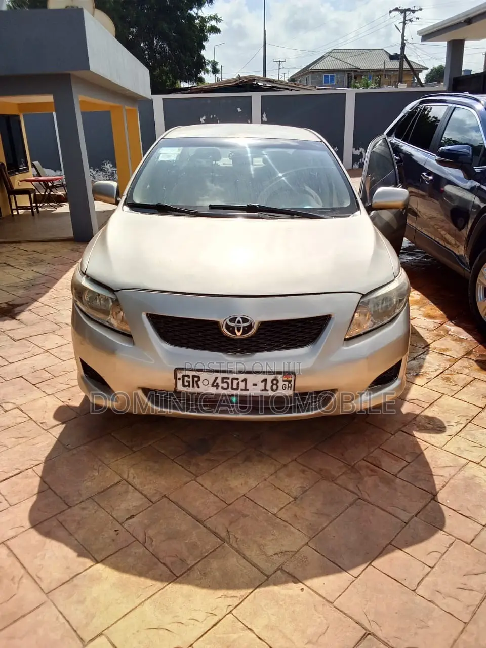 Toyota Corolla LE 4dr Sedan (1.8L 4cyl 4A) 2010 Gold