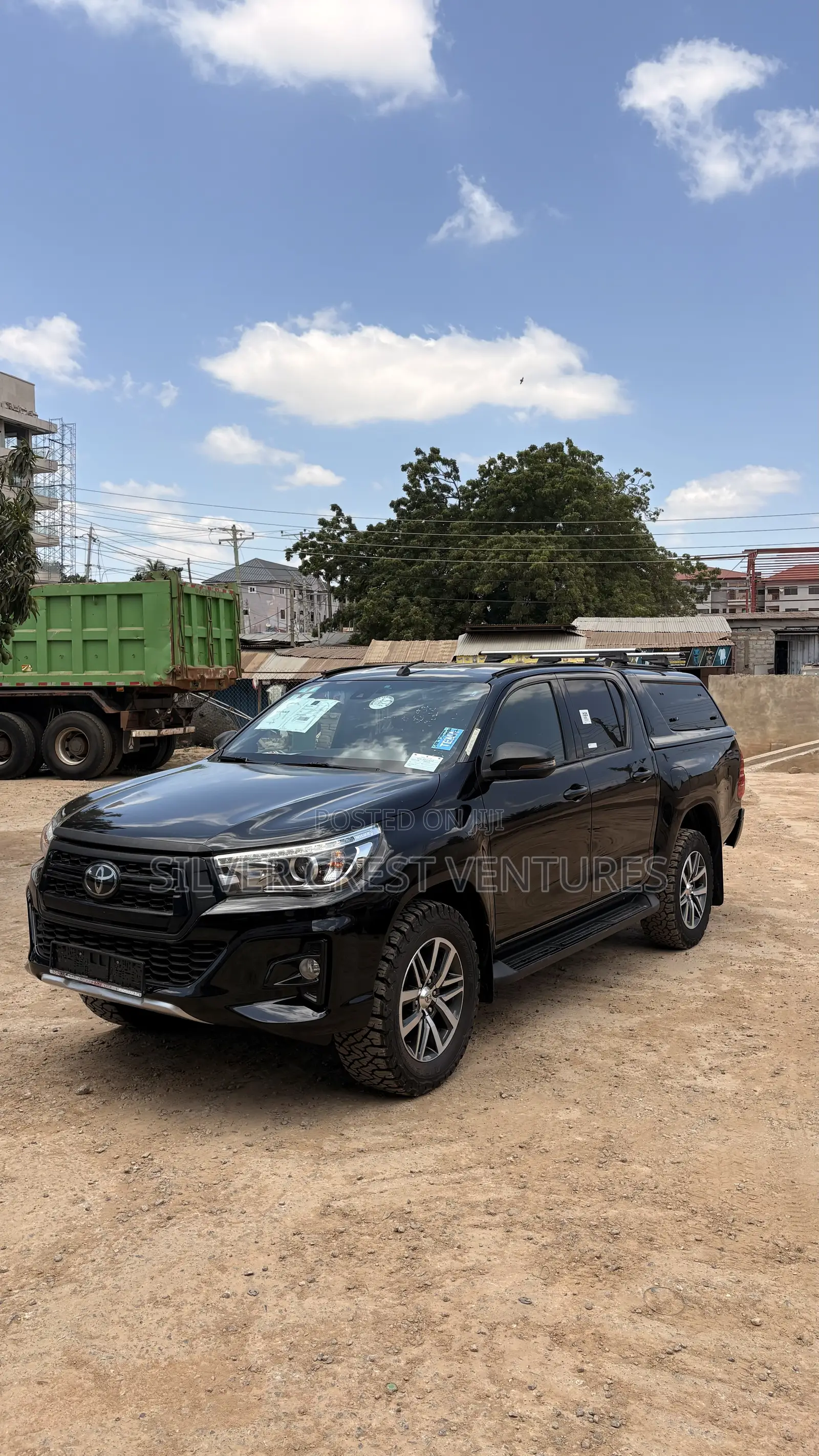 Toyota Hilux 2021 Black