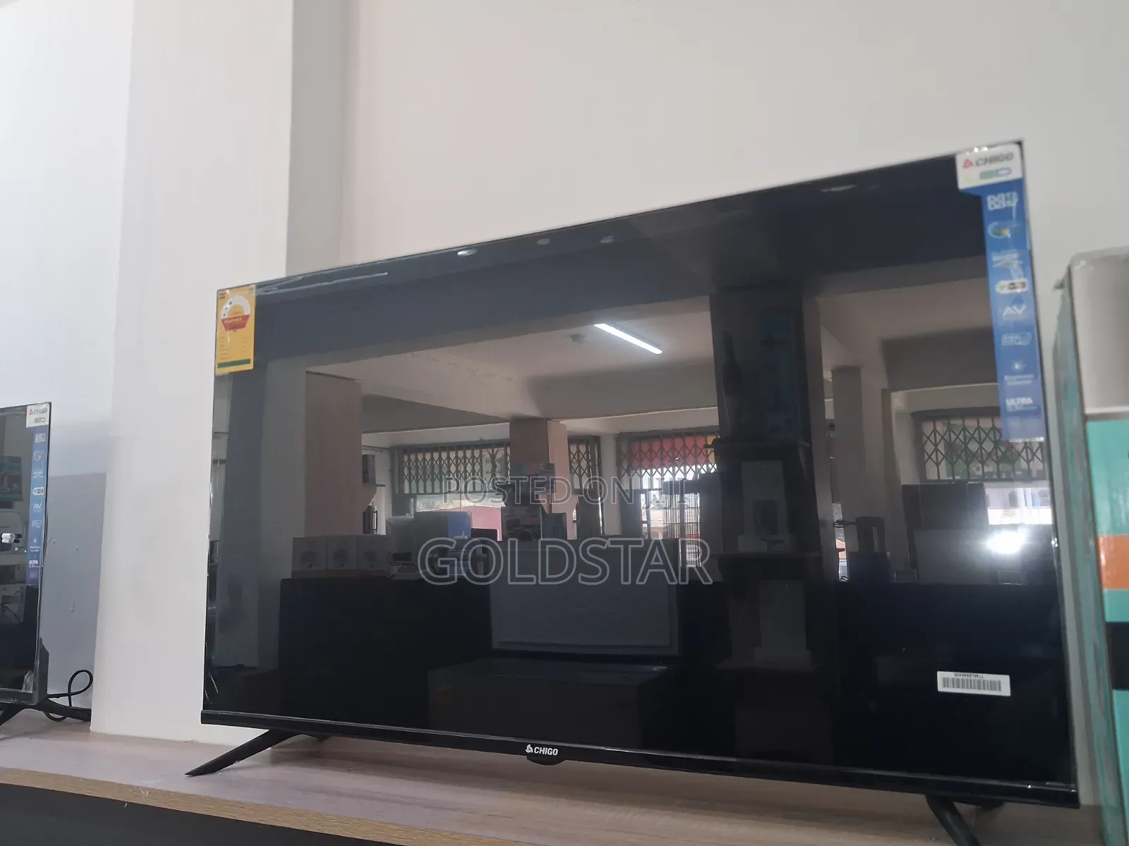 43" Chigo TV