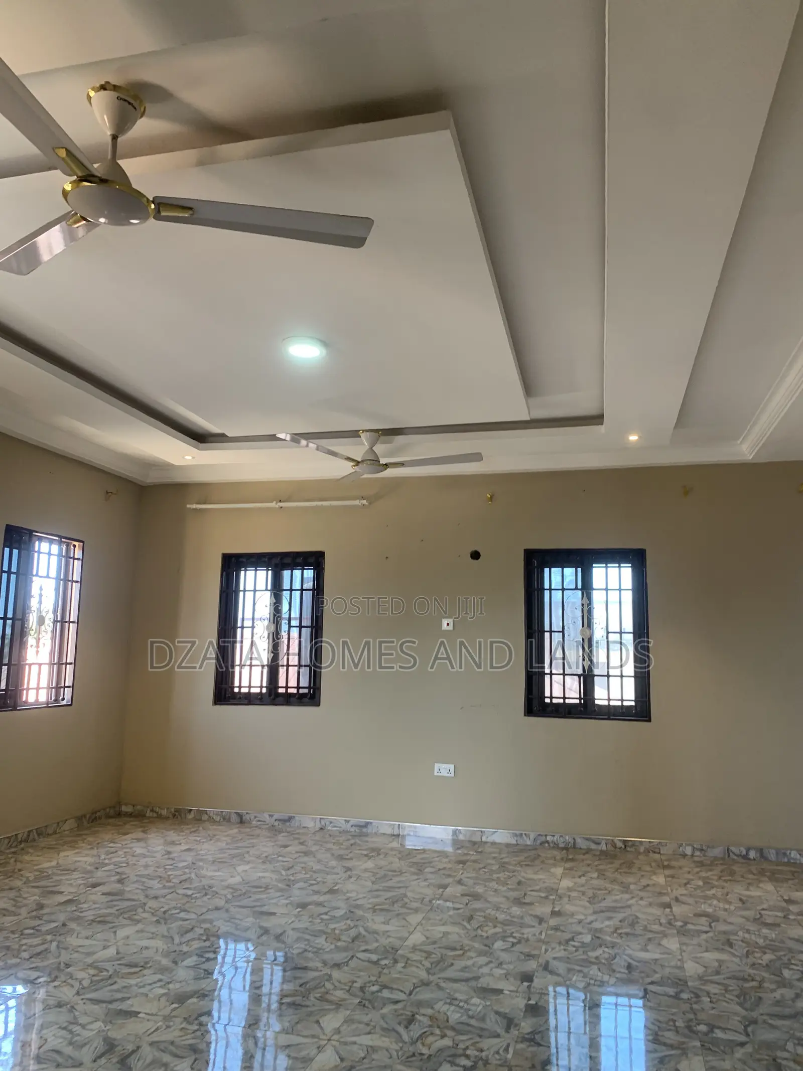 2bdrm Apartment in Junction Mall, Nungua for rent