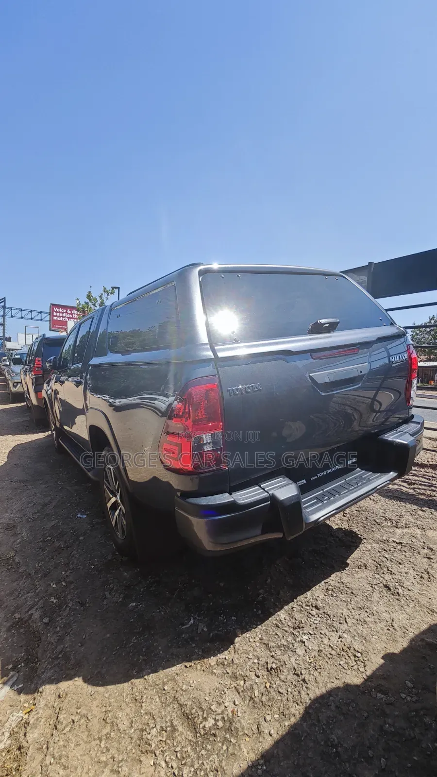 Toyota Hilux 2020 Gray
