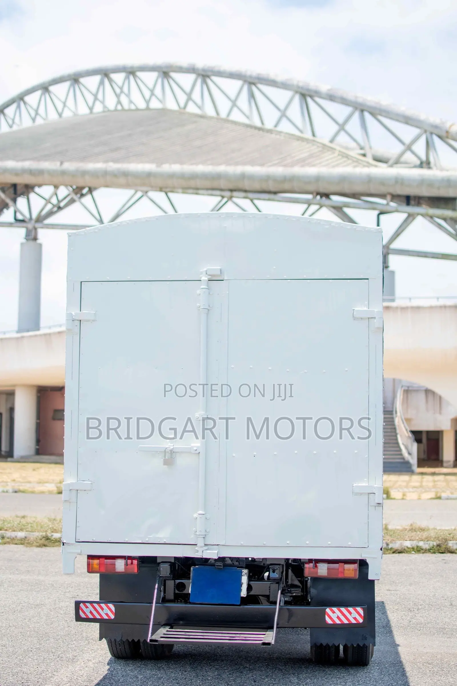 JAC 4 Ton Container Bought Brand New