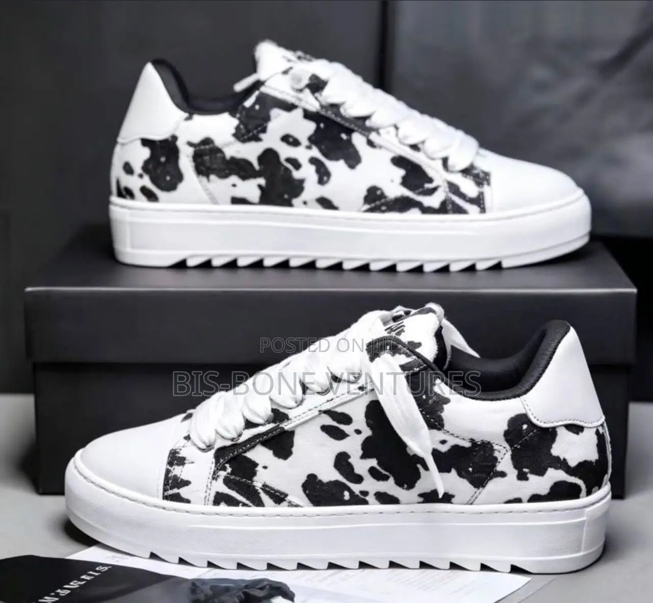 Numeris Sneakers