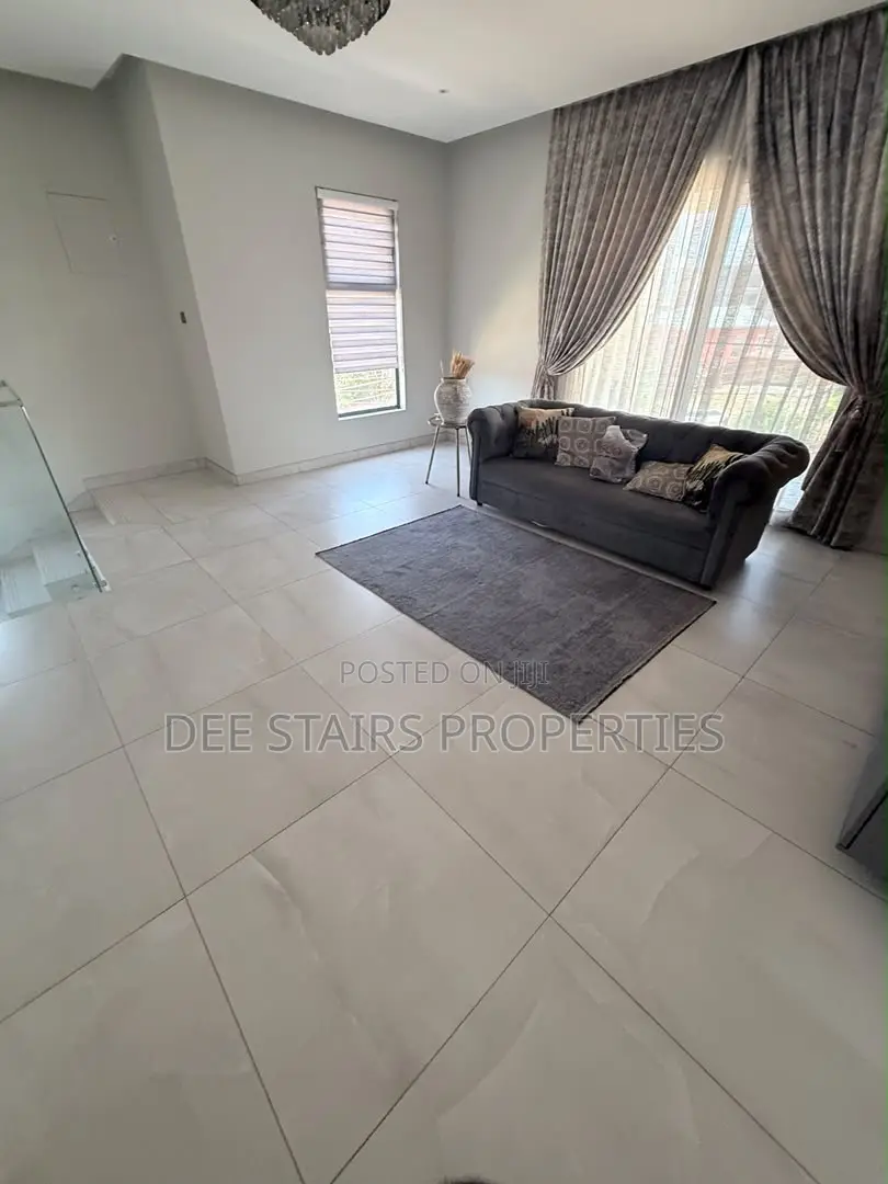 Furnished 4bdrm Apartment in Tse Addo Behinde, Tseaddo for rent