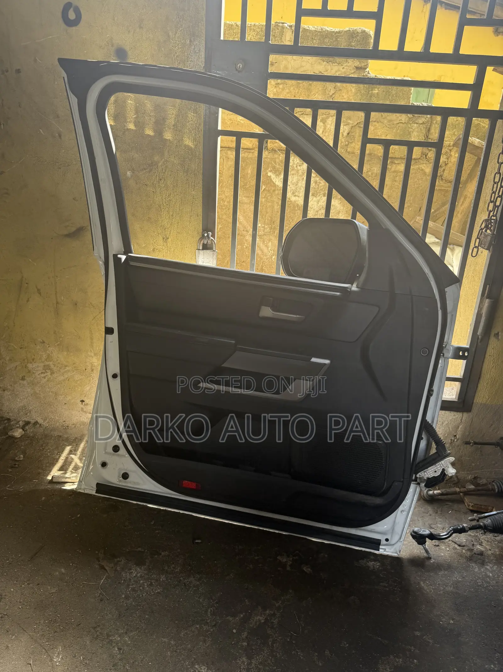 Toyota Tundra 2022-2024 Door Front Left Available Now