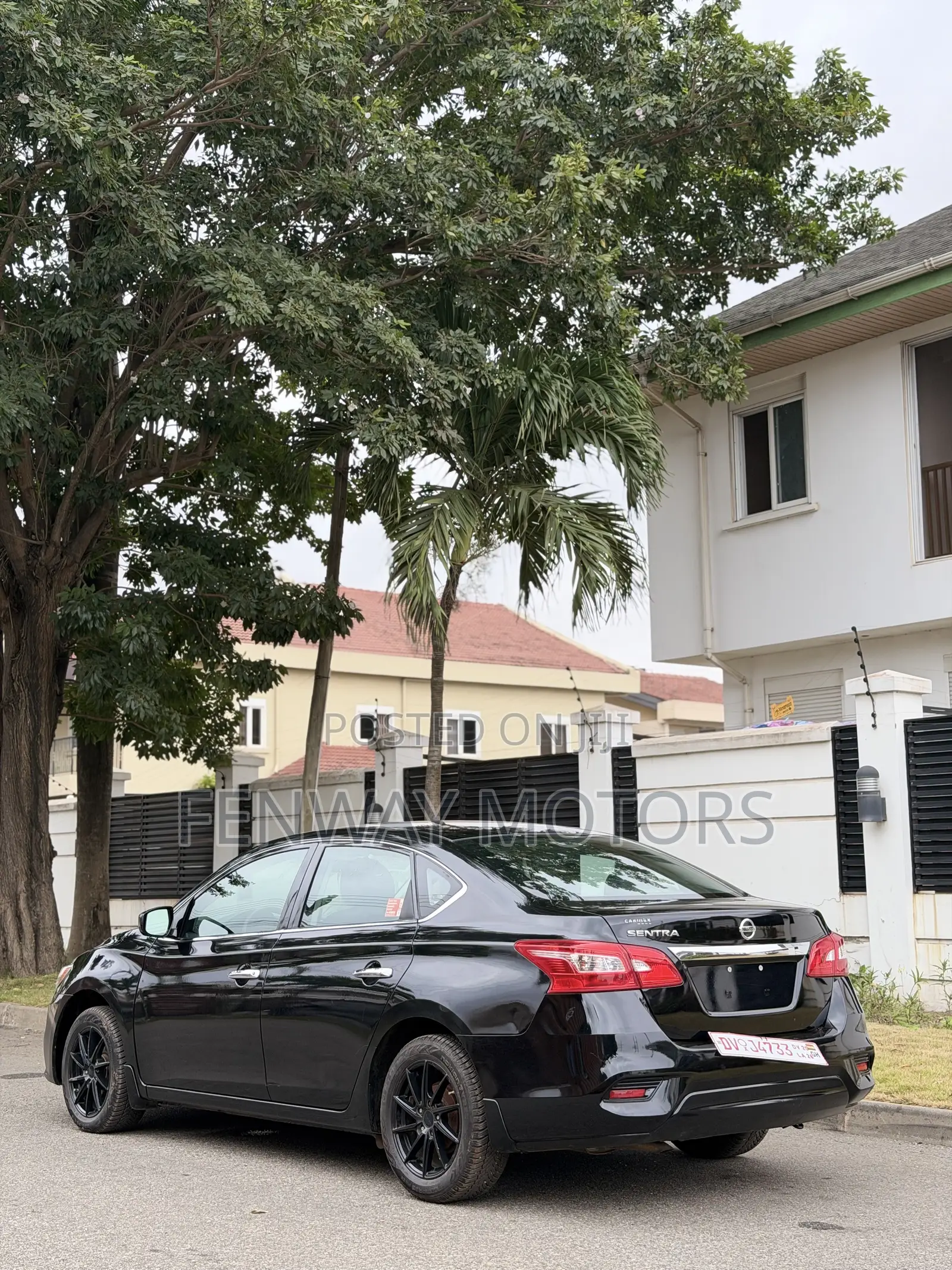 Nissan Sentra S 2016 Black