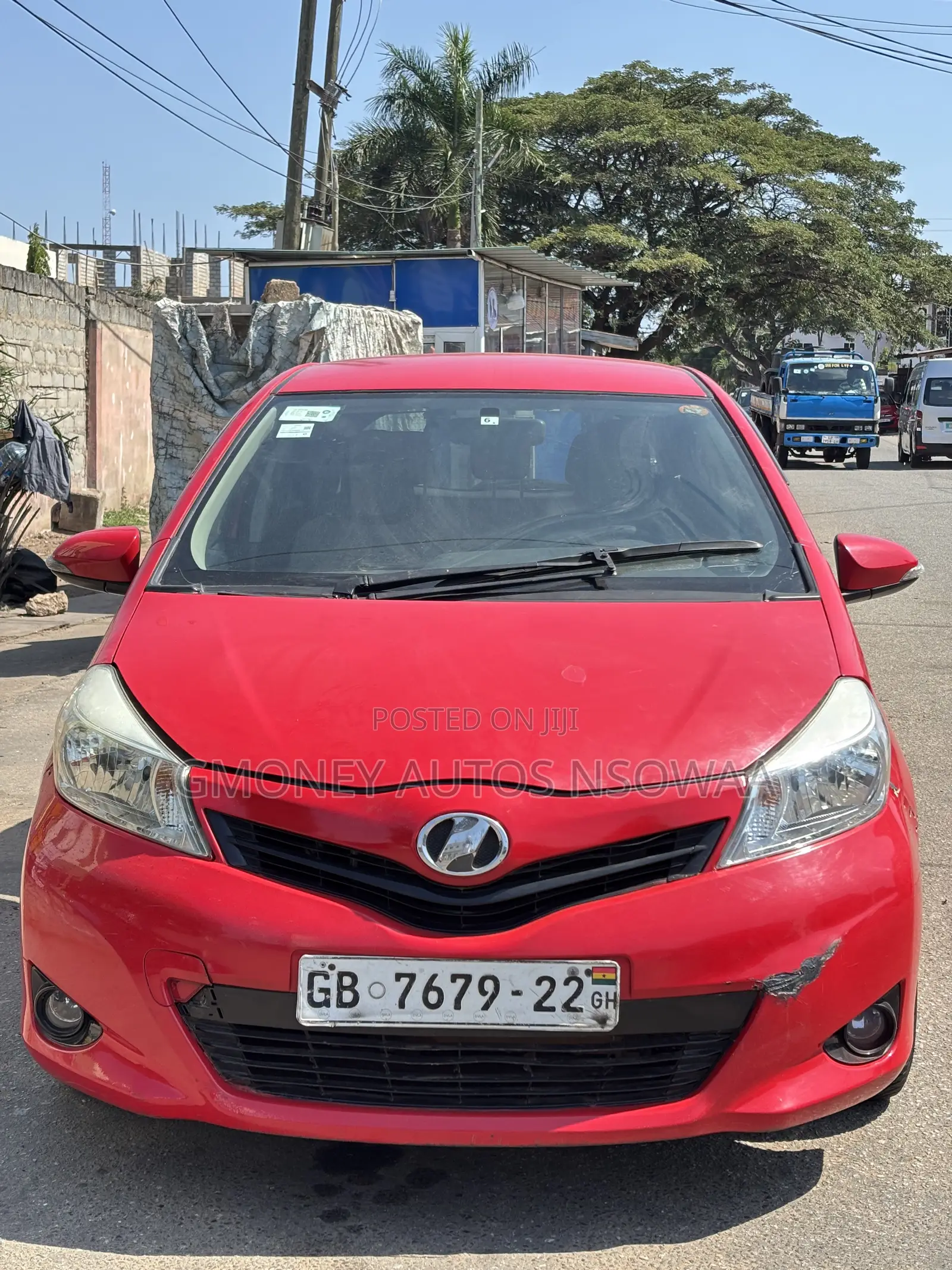 Toyota Vitz 1.3 AWD 3dr 2013 Red