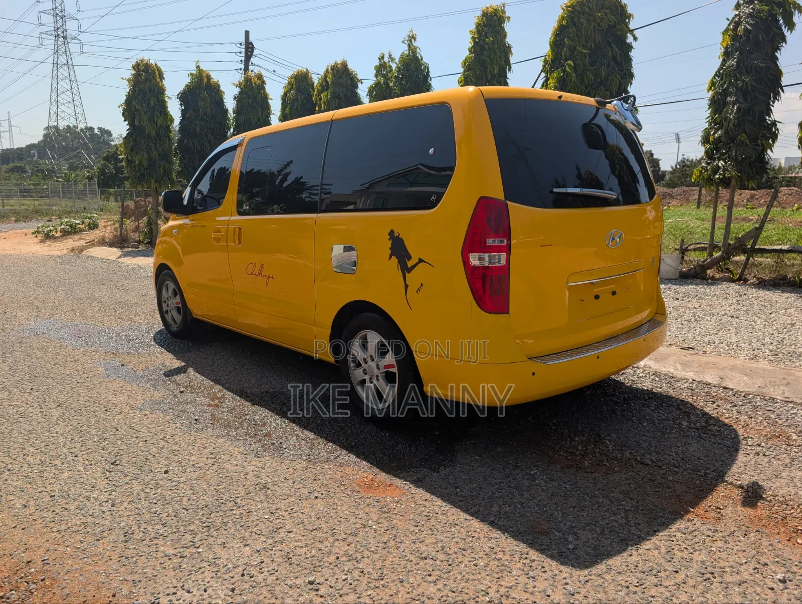 Hyundai Starex 2019 Yellow