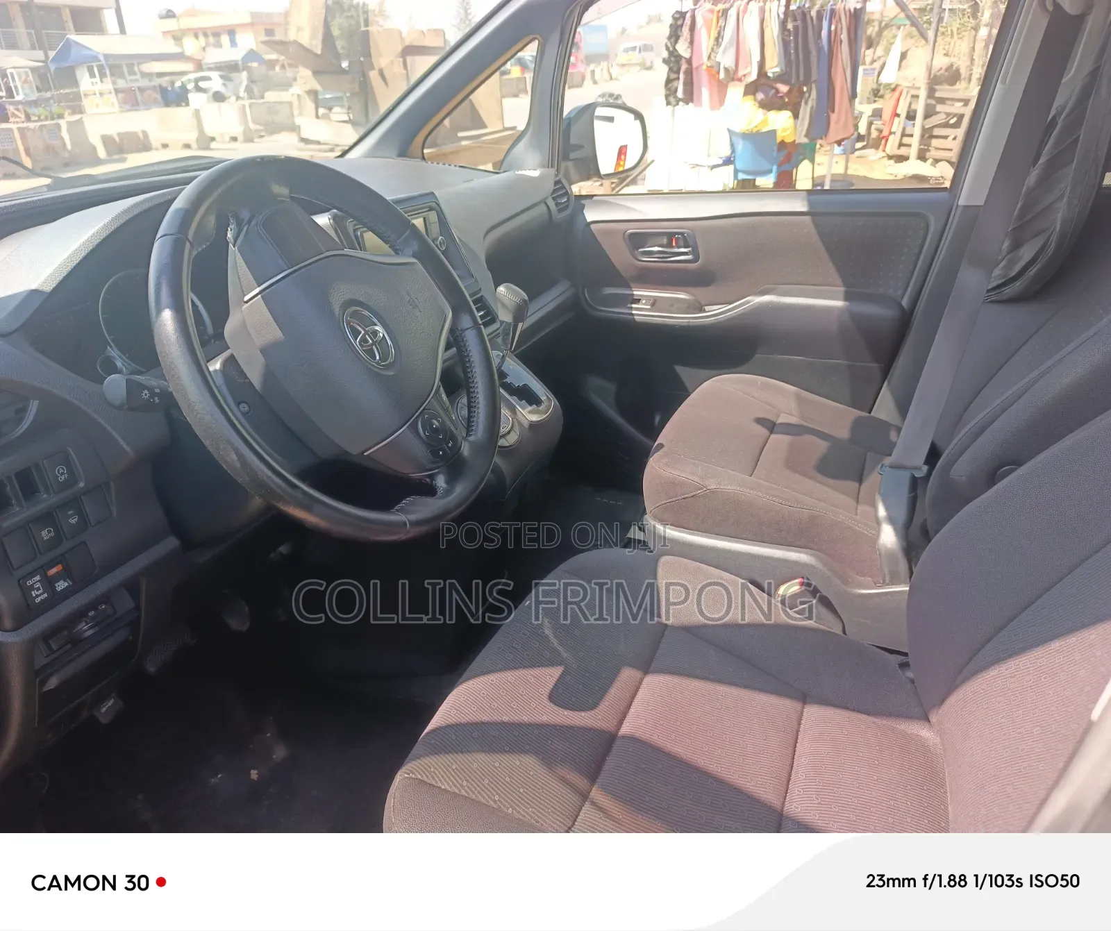 Toyota Voxy 2014 Black