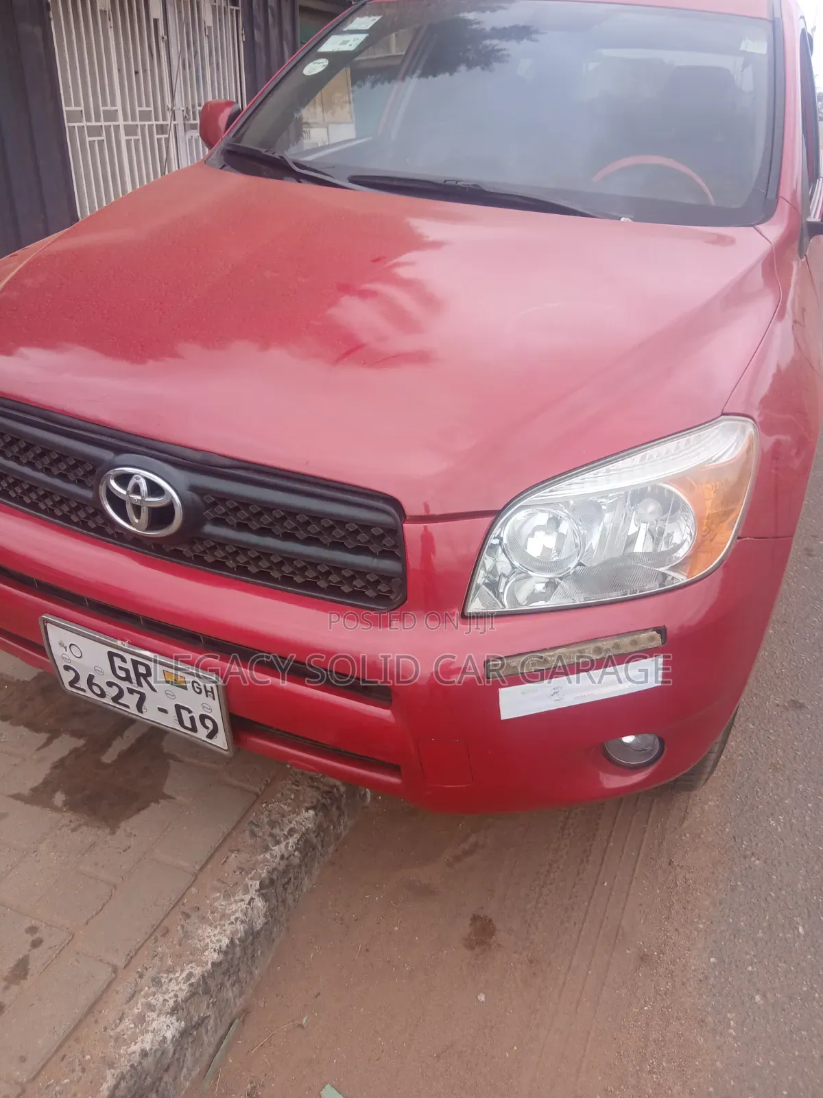 Toyota RAV4 2010 Red