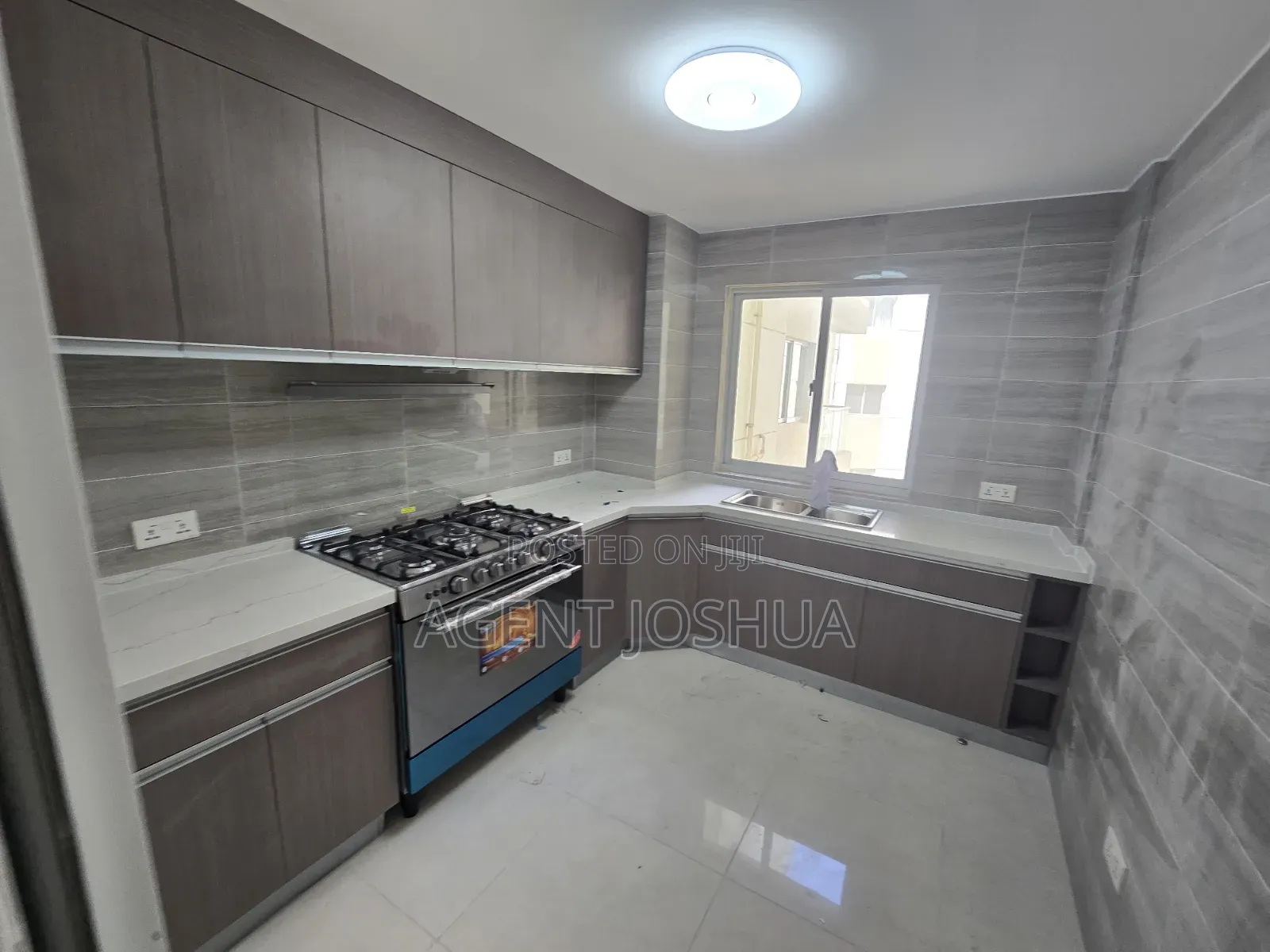 2bdrm Apartment in Alphabetcity Lashibi for rent