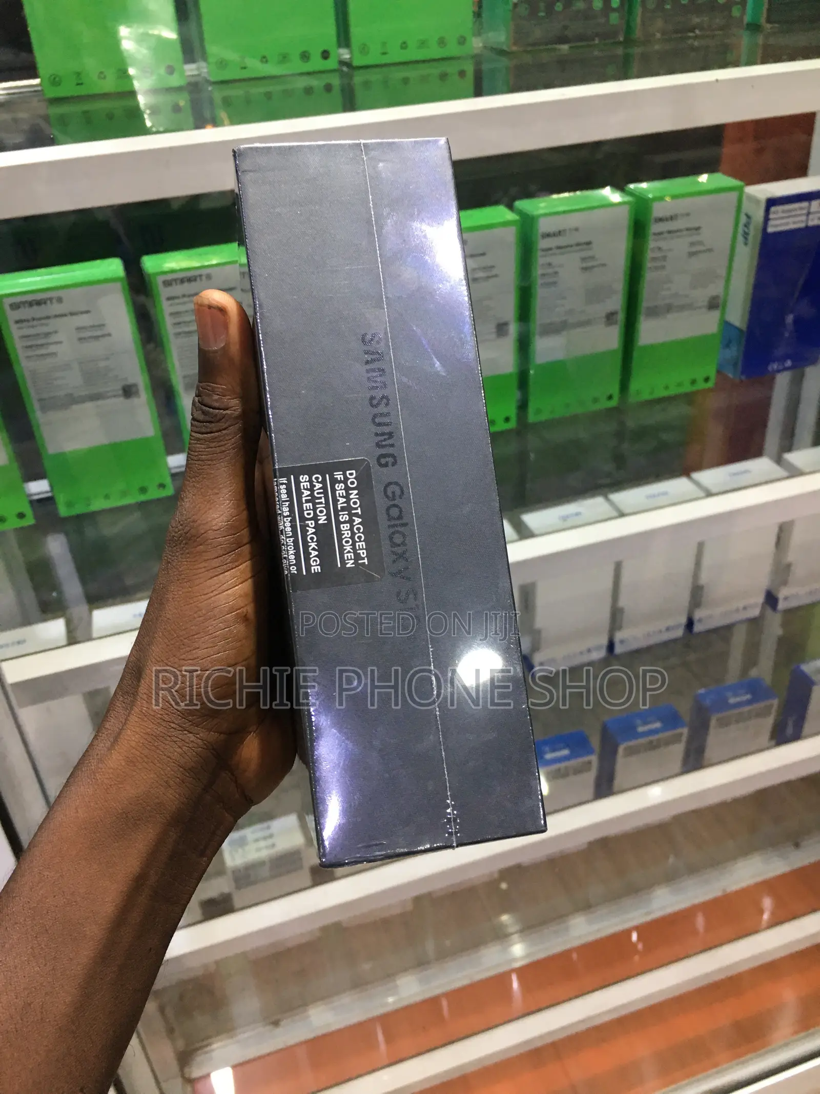 New Samsung Galaxy S10 Plus 128 GB Black