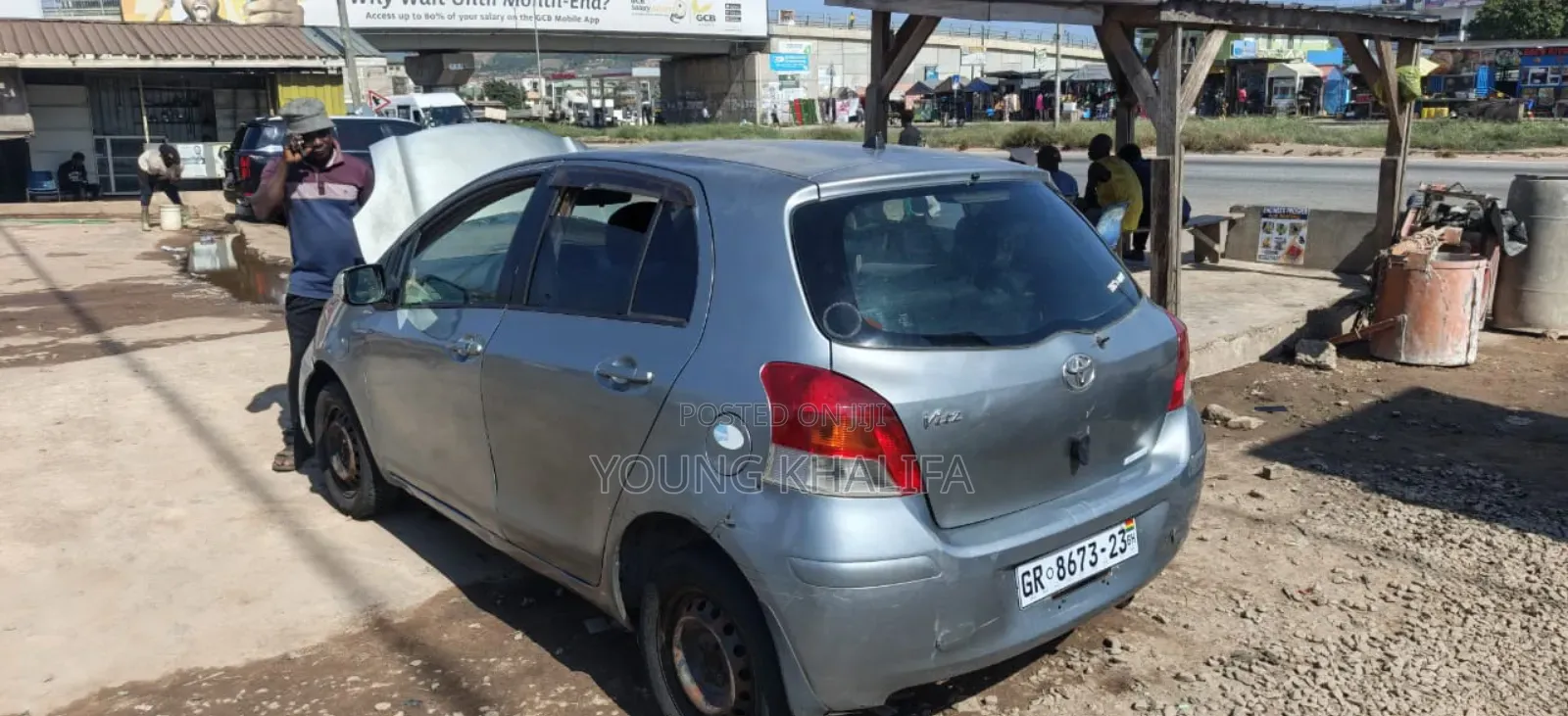 Toyota Vitz 2010 Gray