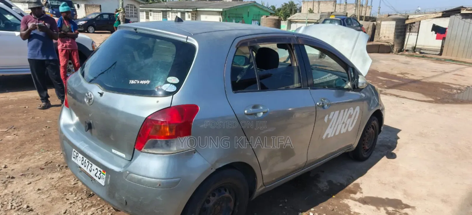Toyota Vitz 2010 Gray