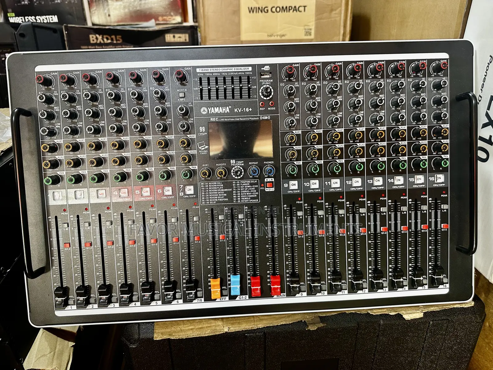 Yamaha 12” Inches Powered Mixer