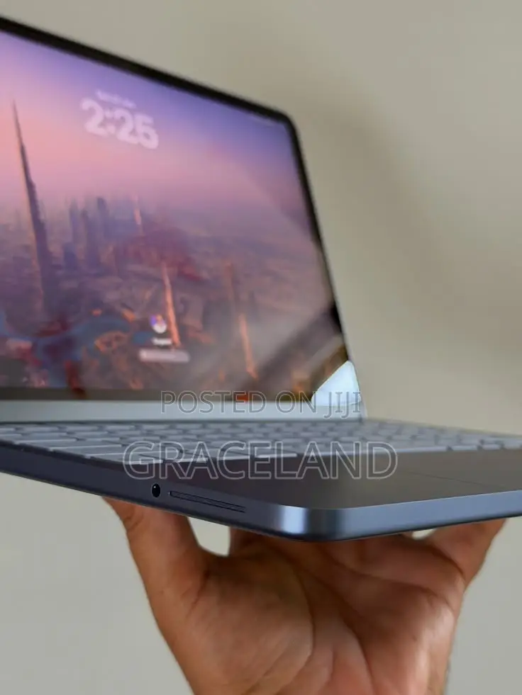 New Laptop Apple MacBook Neo 2026 8GB SSD 256GB