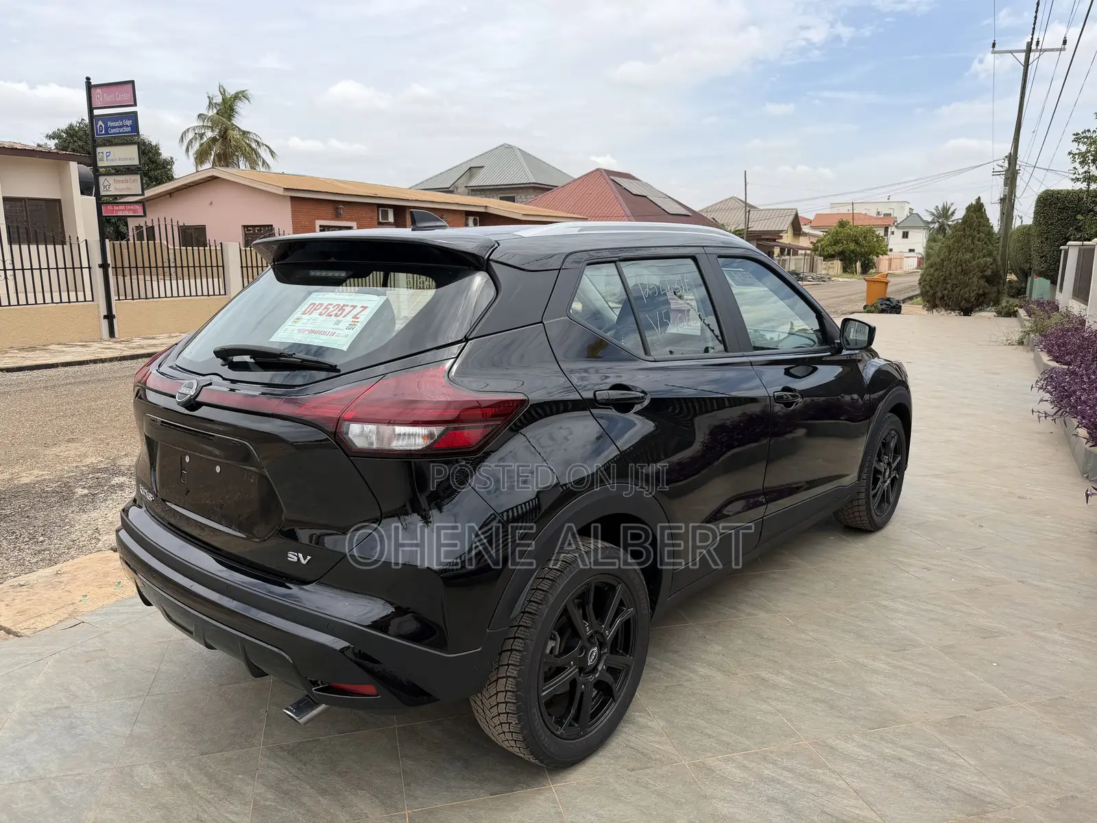 Nissan Kicks SV 2023 Black