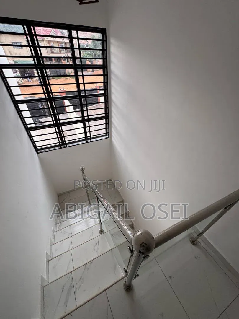 4bdrm House in Oyarifa Special for sale