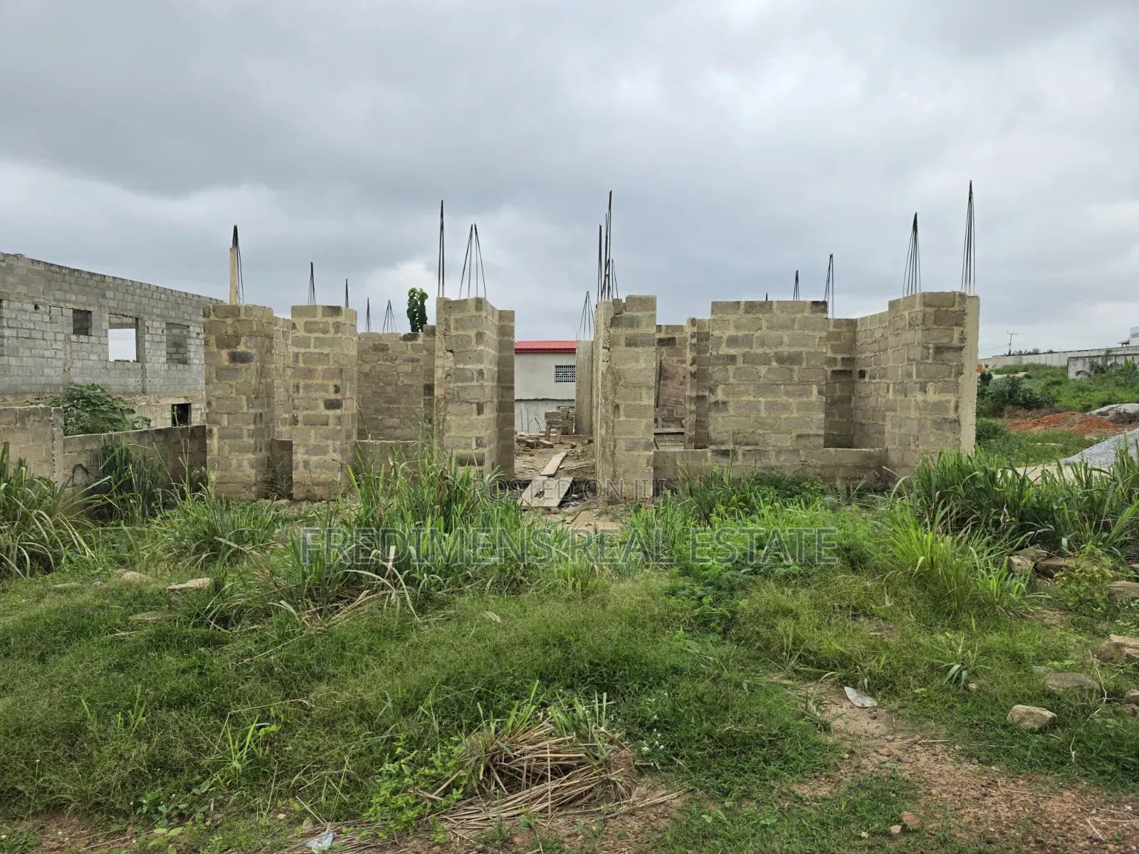 4bdrm House in Fredimens Real, Afigya-Kwabre for Sale