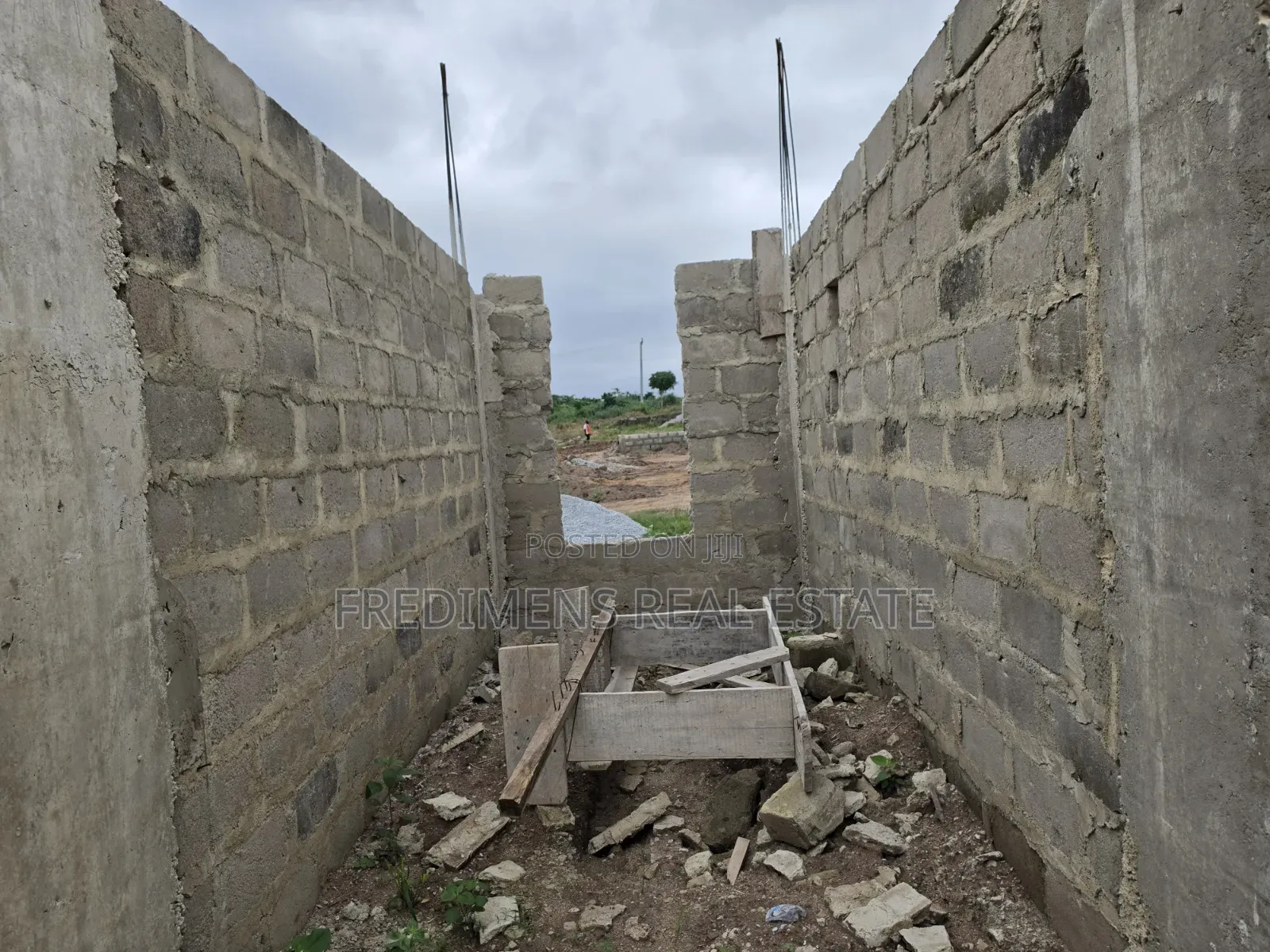4bdrm House in Fredimens Real, Afigya-Kwabre for Sale