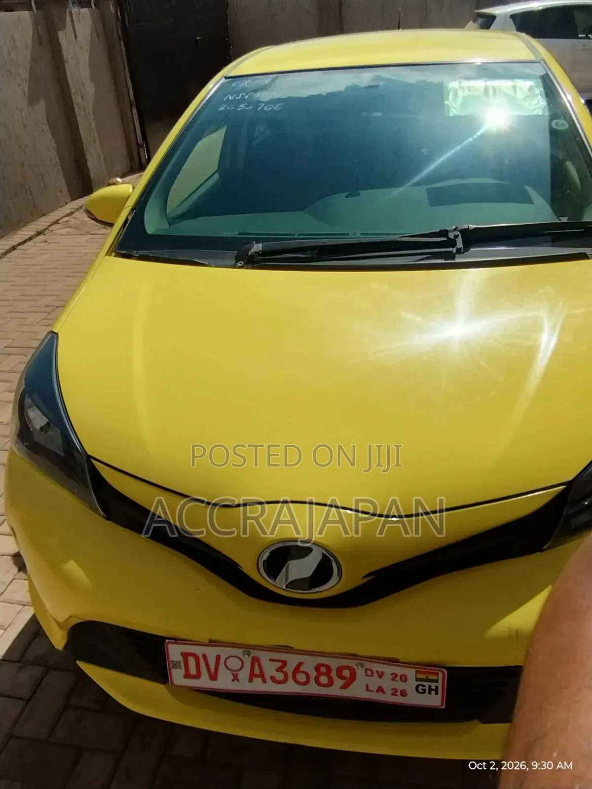Toyota Vitz 1.3 AWD 5dr 2015 Yellow