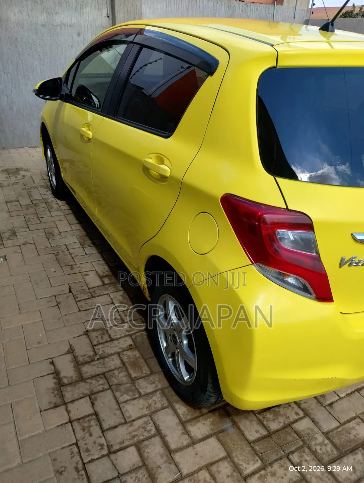 Toyota Vitz 1.3 AWD 5dr 2015 Yellow