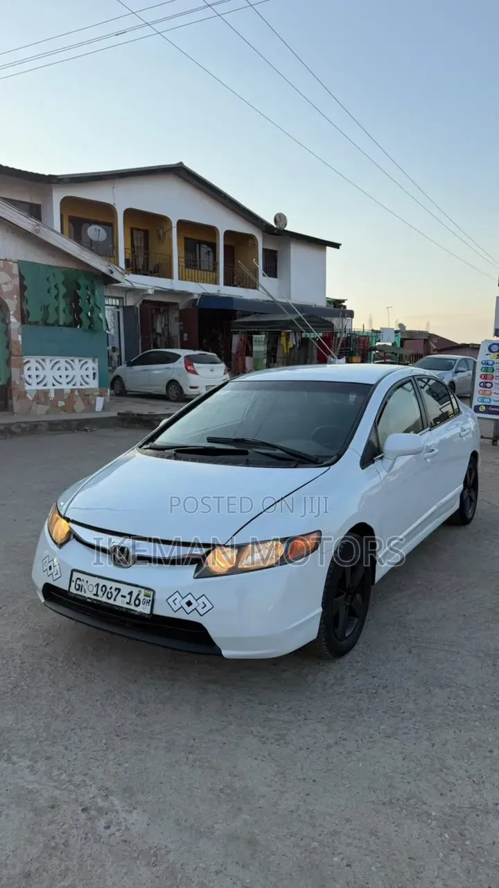 Honda Civic DX Sedan 2010 White