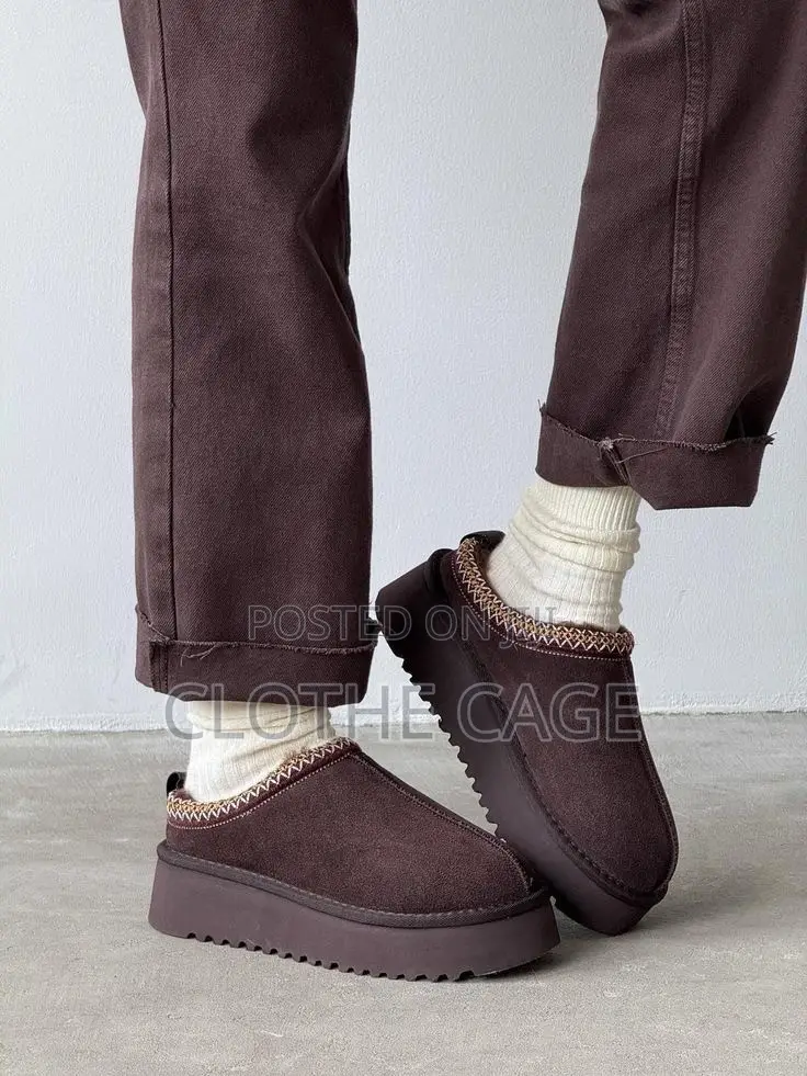 UGG Tazz II Slippers