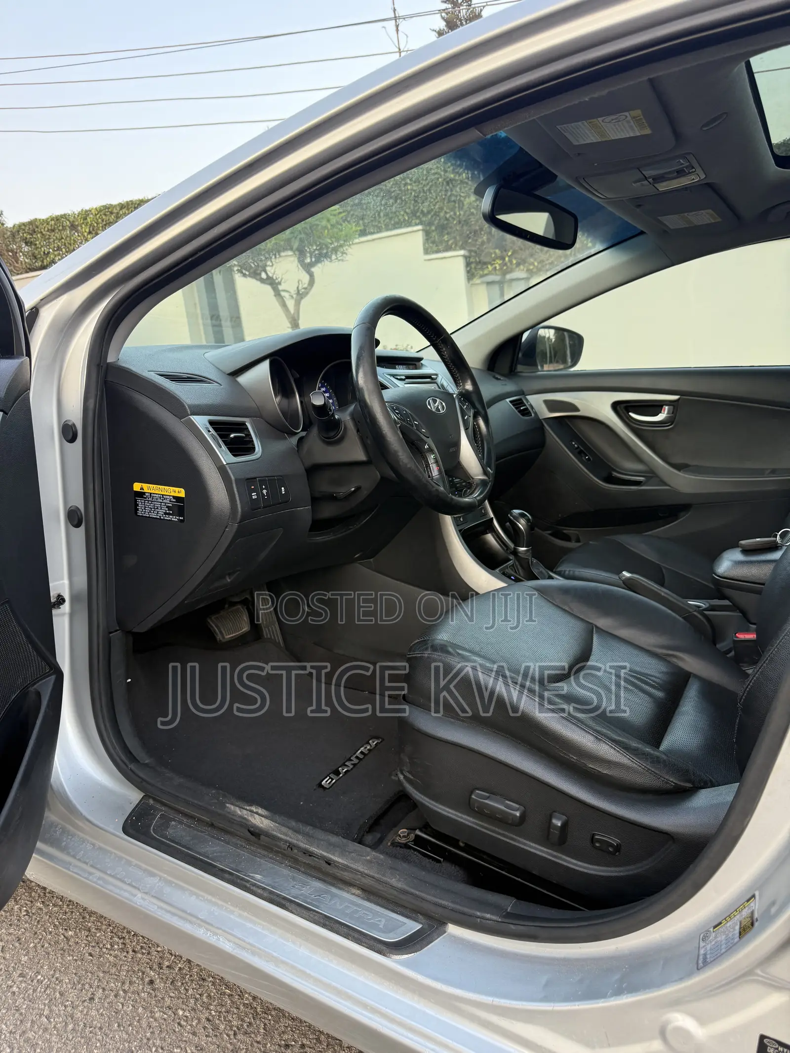 Hyundai Elantra Limited Sedan FWD (1.8L 4cyl 6A) 2013 Silver
