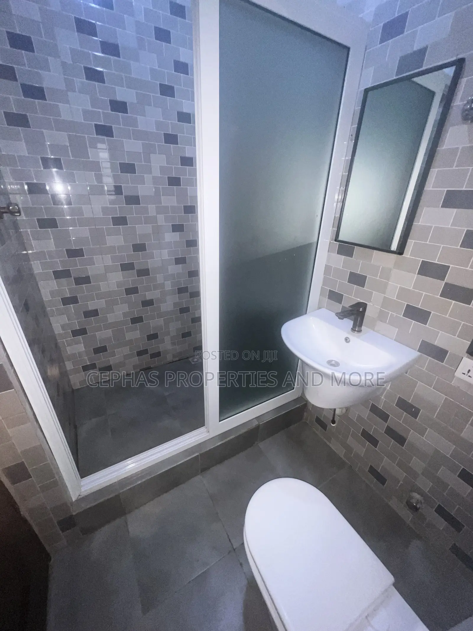 2bdrm Apartment in Cephas Properties, Kwabenya for rent