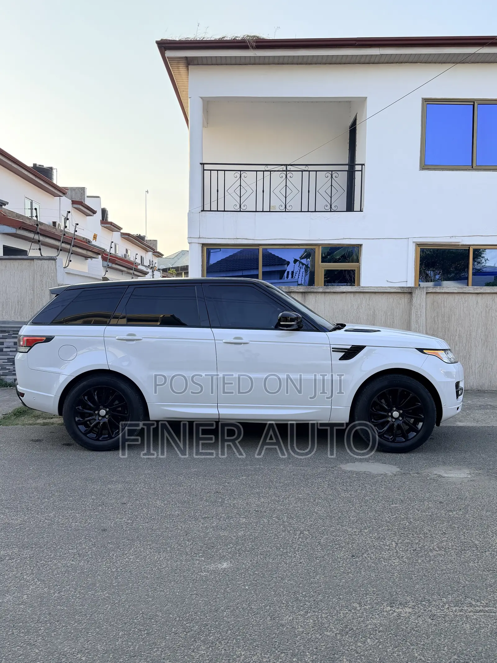 Land Rover Range Rover Sport HSE 4x4 (3.0L 6cyl 8A) 2016 White