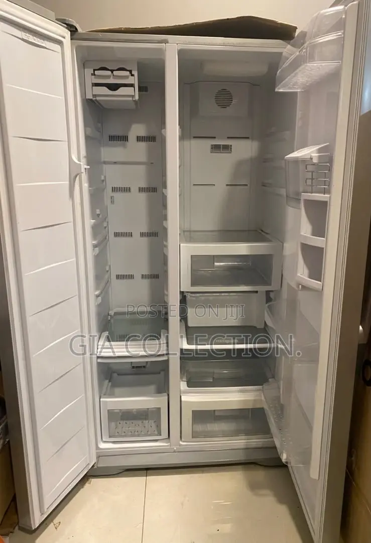 Beko Side by Side Fridge Freezer 600L With Water Dispenser & Display