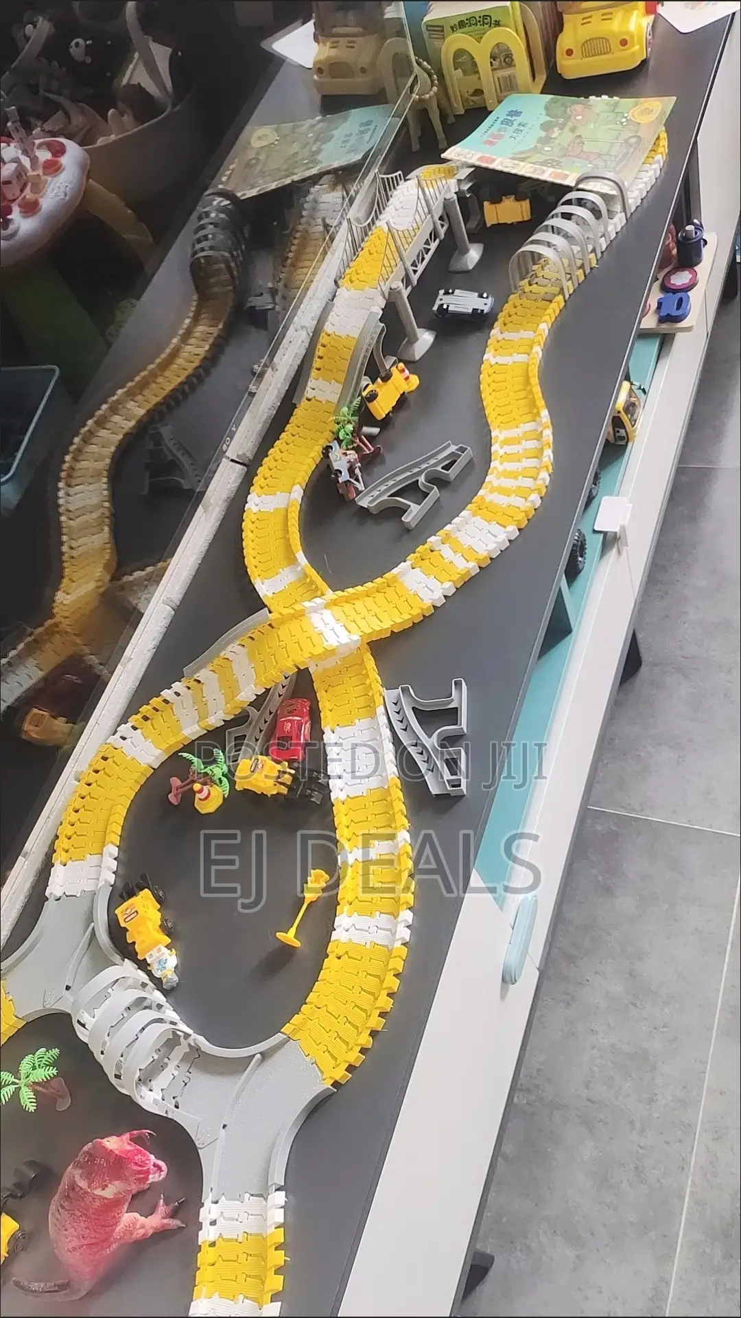 Train Track for Kids 326 Pieces