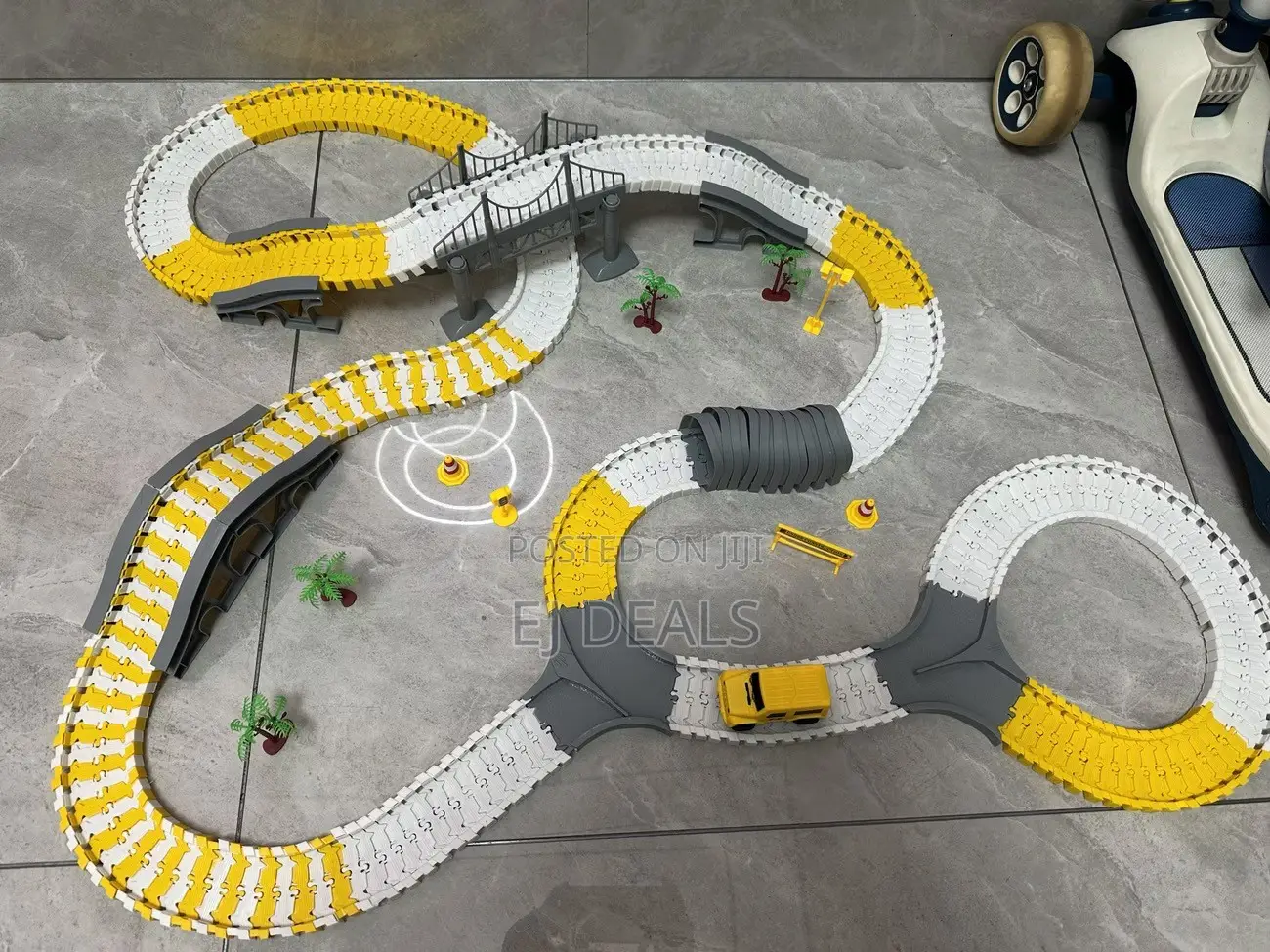 Race Track Toy Set