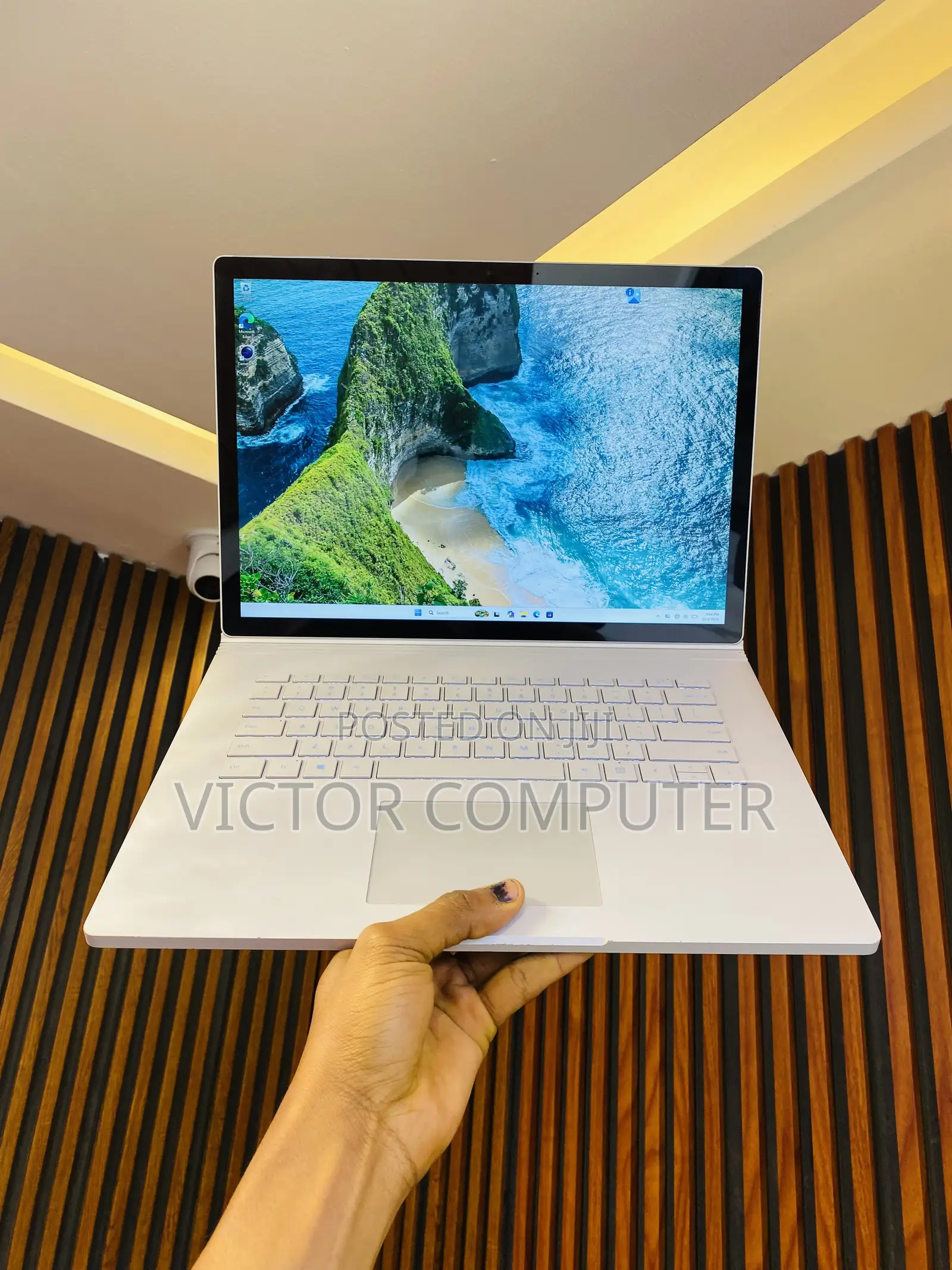 Laptop Microsoft Surface Book 2 8GB Intel Core i7 SSD 256GB