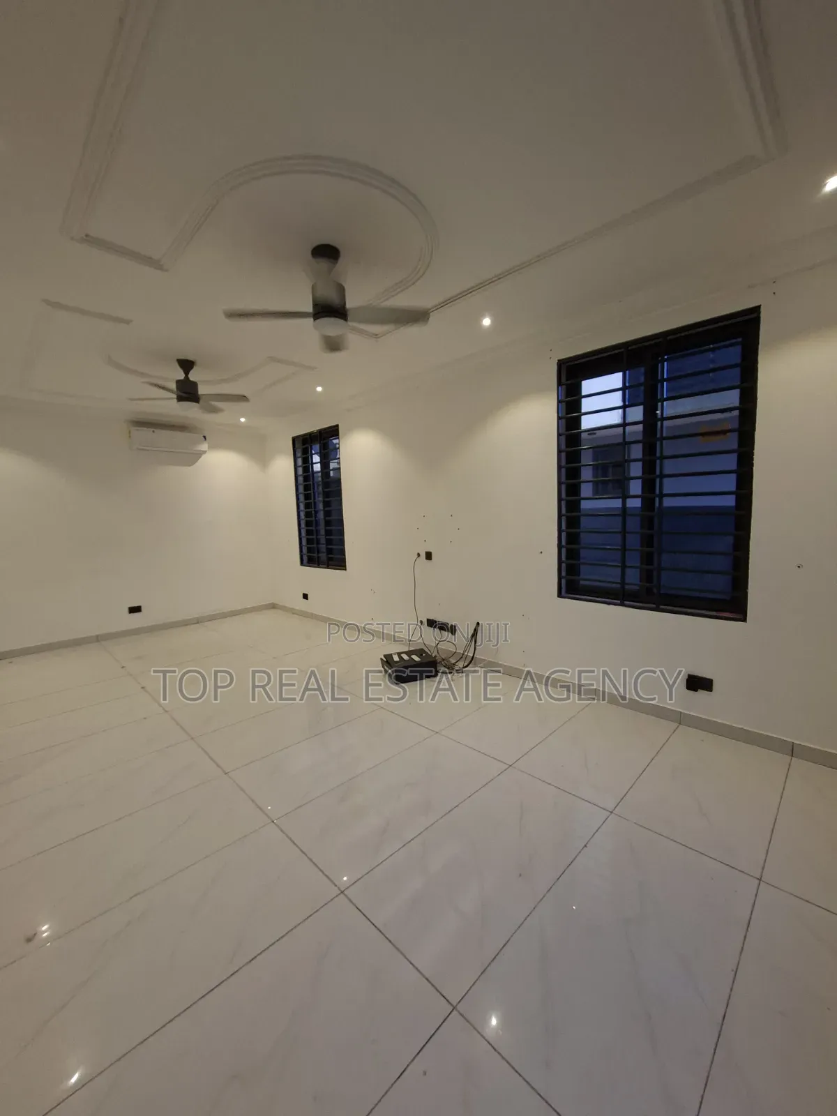 3bdrm Duplex in Haatso Dvla, Ga East Municipal for rent
