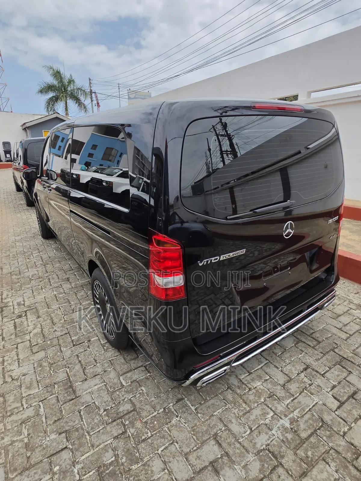 Mercedes-Benz V-Class 2023 Black