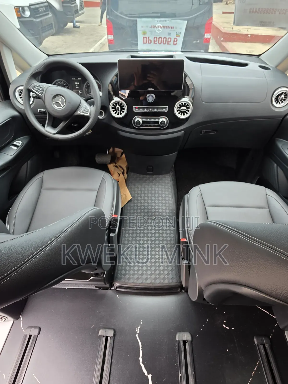 Mercedes-Benz V-Class 2023 Black