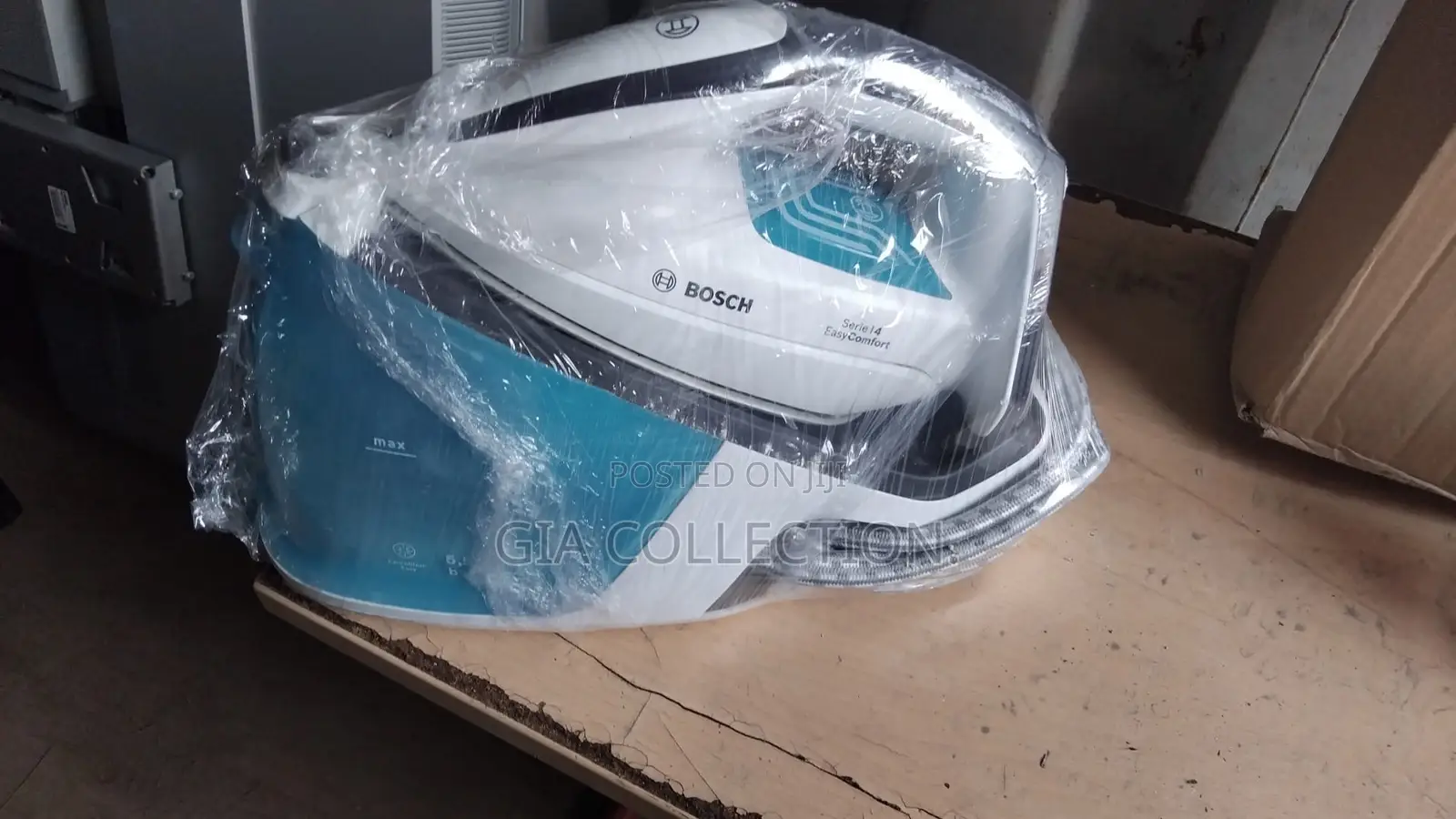 Bosch Serie 4 EasyComfort Steam Station Iron - 5.5 Bar Power - German
