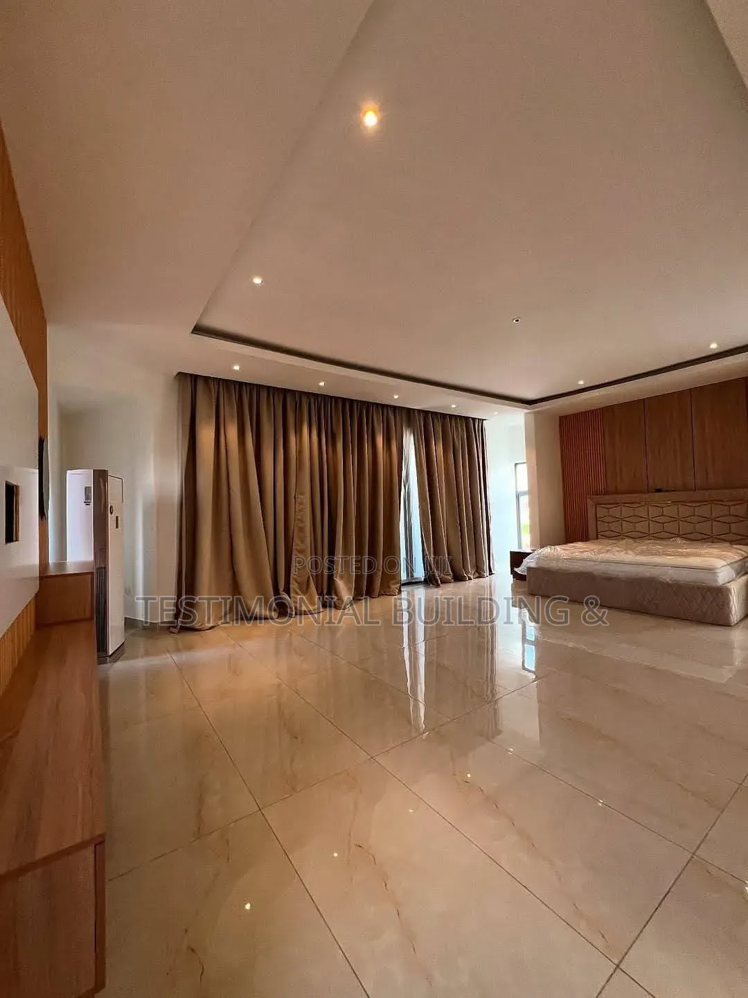 Furnished 4bdrm House in Testimonial Building, Ability for sale