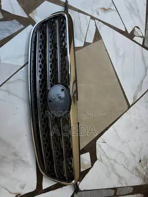 Toyota Corolla Front Bumper Grill 2005,2006,2007,2008