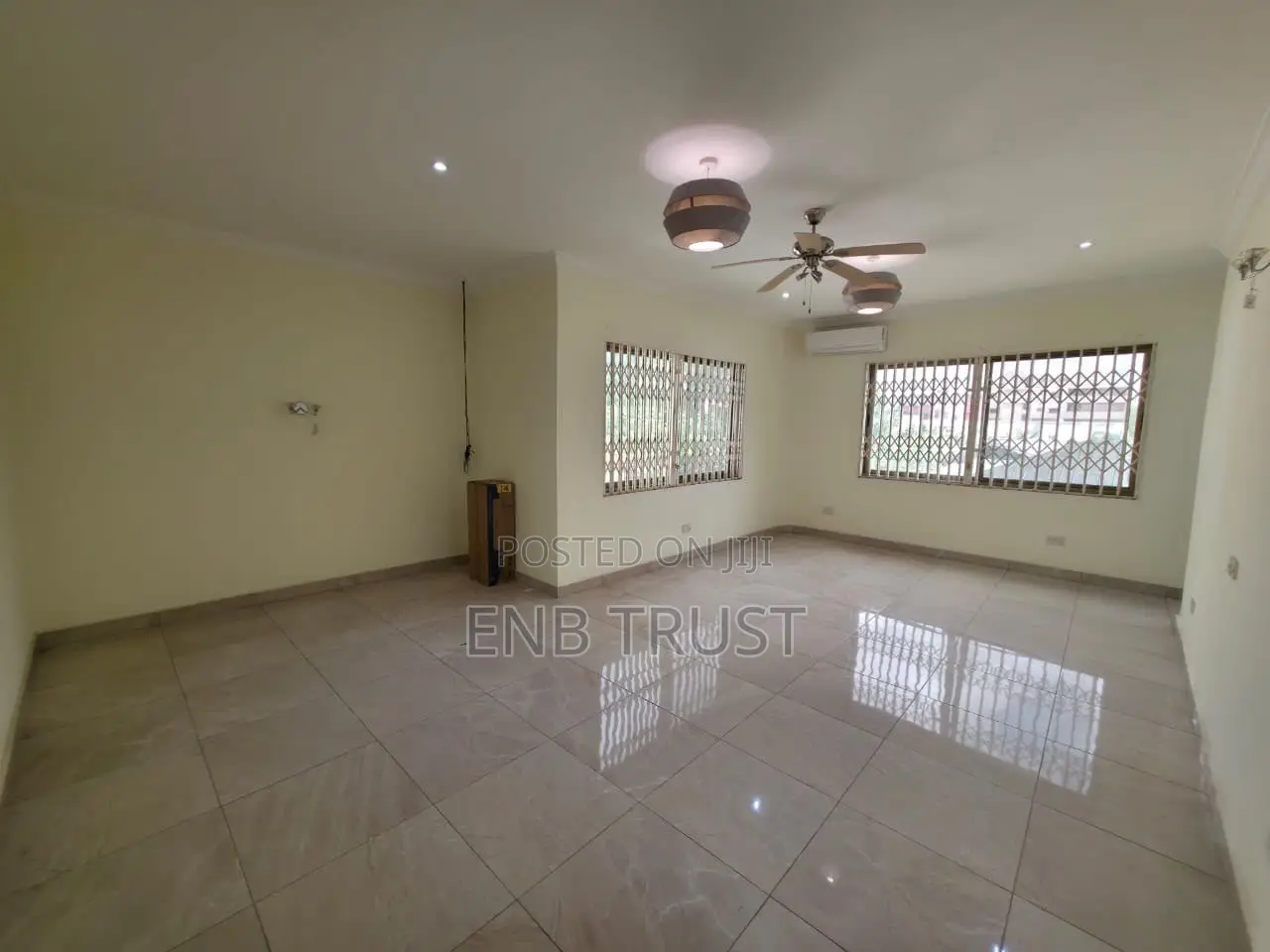 8bdrm Duplex in East Legon, A&C Mall Area for rent