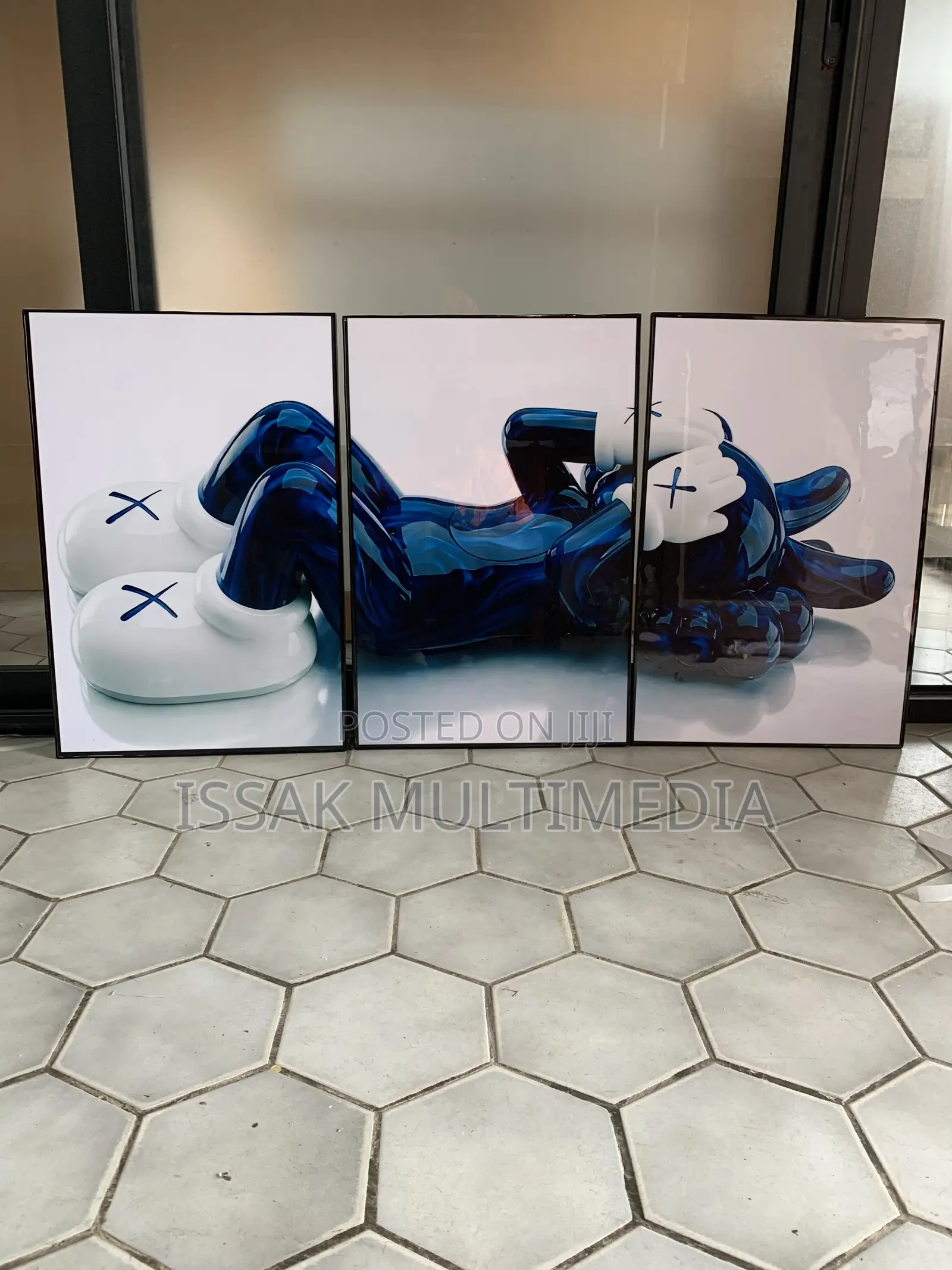 3in1 Kaws Art Frame