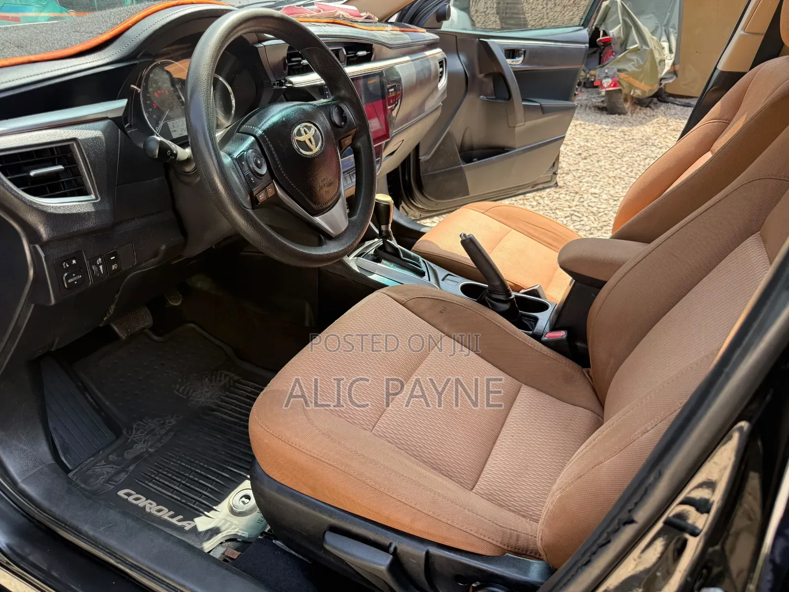 Toyota Corolla 2016 Black