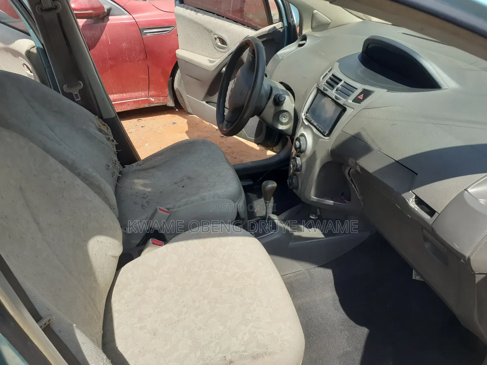 Toyota Vitz 2010 Green