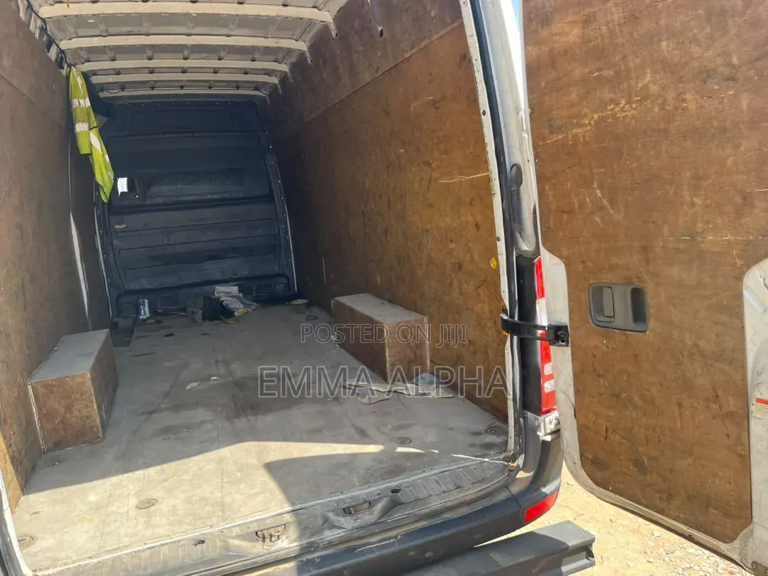 Mercedes-Benz Sprinter 2015 White
