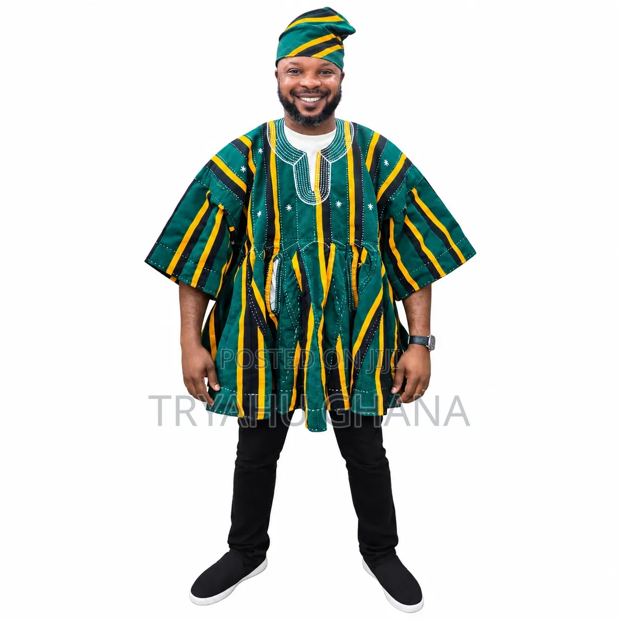 Fresh Arrivals of Handmade Ghanaian Smocks, Fugu & Batakari at Tryahu